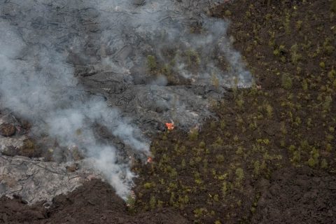 Flowing lava from air, Big Island