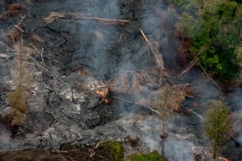 Flowing lava from air, Big Island