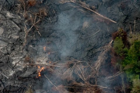 Flowing lava from air, Big Island
