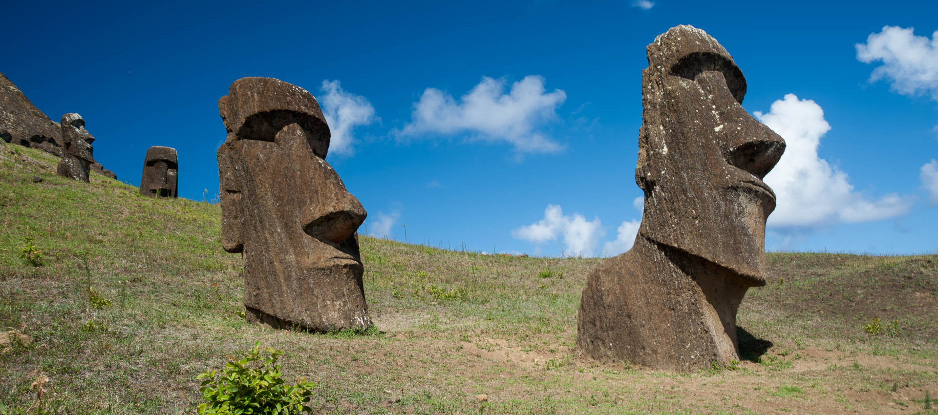 Rano Raraku quarry, Easter island - abandoned heads