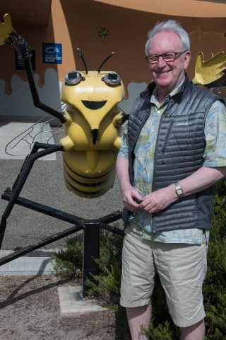 Island Beehive and friend, Kangaroo Island