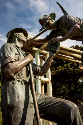The Diggers sculpture, Great Ocean Road