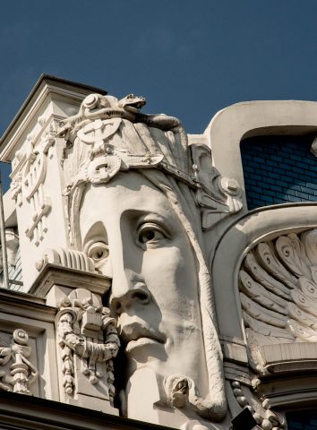 10 Elizabetes Iela, Riga