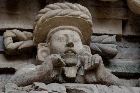 King on balcony, Copan