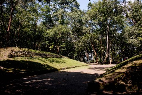 Ballcourt, Xunantunich