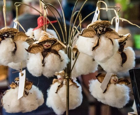 Cotton head decorations, Frogmore Plantation, Louisiana