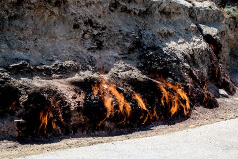 Yanar Dag (Fire Mountain), Aserbon Peninsula, Baku