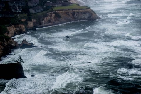 Devil's Punchbowl, Oregon