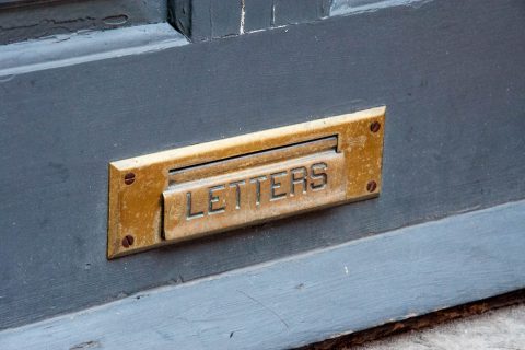 Elfreth's Alley's letterbox, Philadelphia