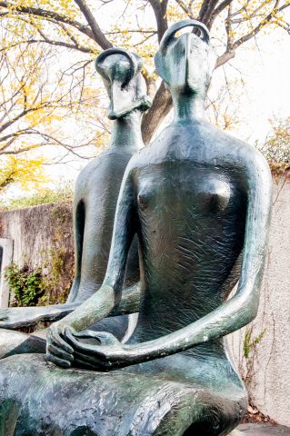 King & Queen by H Moore, Hirshhorn Sculpture Garden, Washington