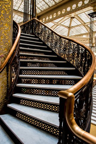 The Rookery Light Court by F L Wright (1905)