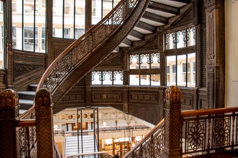 the Rookery Light Court by F L Wright (1905)