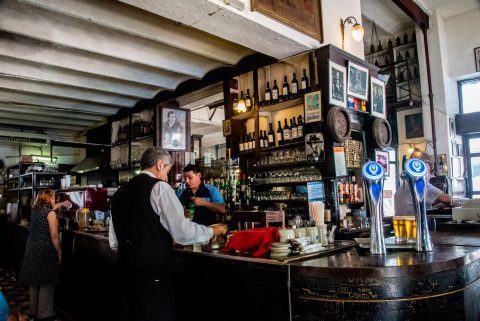 Bar, Plaza Dorrego, Buenos Aires, Argentina