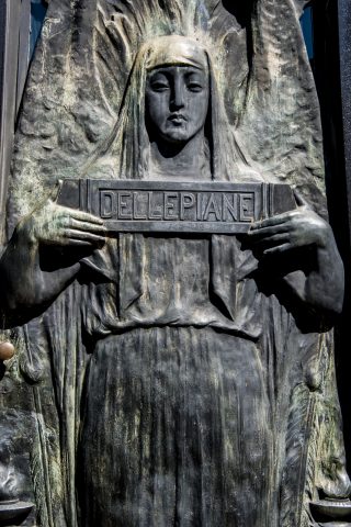 Tomb,  Cementerio de la Recoleta, Buenos Aires, Argentina