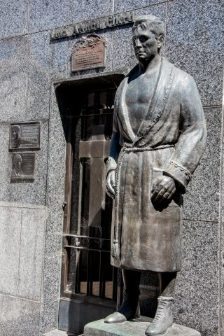 Tomb,  Cementerio de la Recoleta, Buenos Aires, Argentina