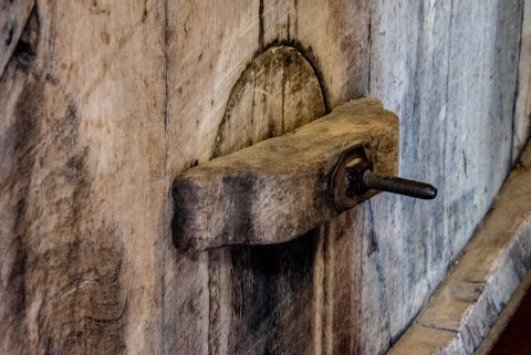 Bodega La Banda - oak barrel - Cafayate, Argentina