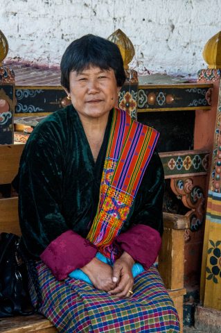 Local lady, Punakha dzong, Bhutan