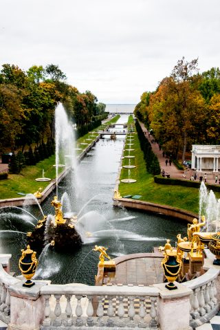 Grand Cascade & Water Avenue, Peterhof, St Petersburg