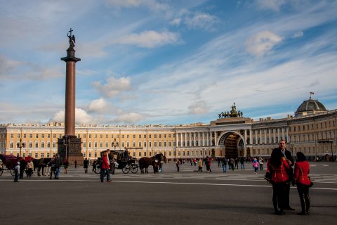 Alexander Column & Triumphal Arch,, St Petersburg