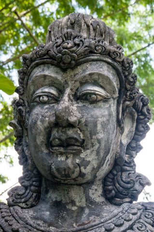 Wat Phra That Pukhao, Chiang Saen, Thailand