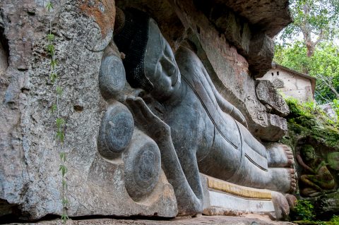 Reclining Buddha, Phnom Santuk