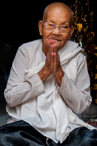 Monk, Phnom Santuk