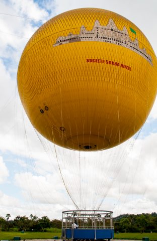 Balloon, Angkor Wat