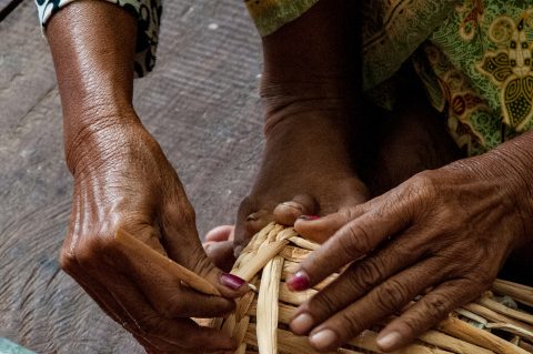 Water hyacinth weaving, Tonle Sap lake