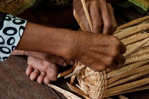 Water hyacinth weaving, Tonle Sap lake
