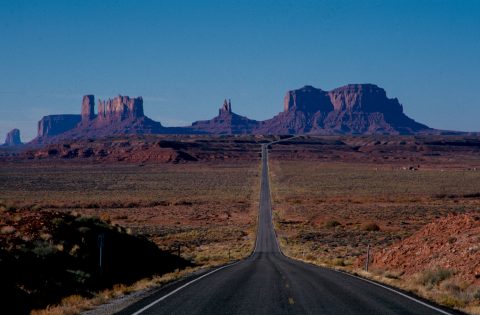 Monument Valley road, Utah (2004)